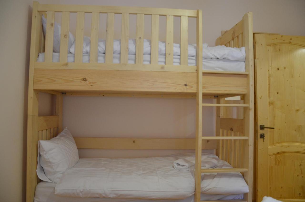 مبيت وإفطار Petit ديليجان المظهر الخارجي الصورة